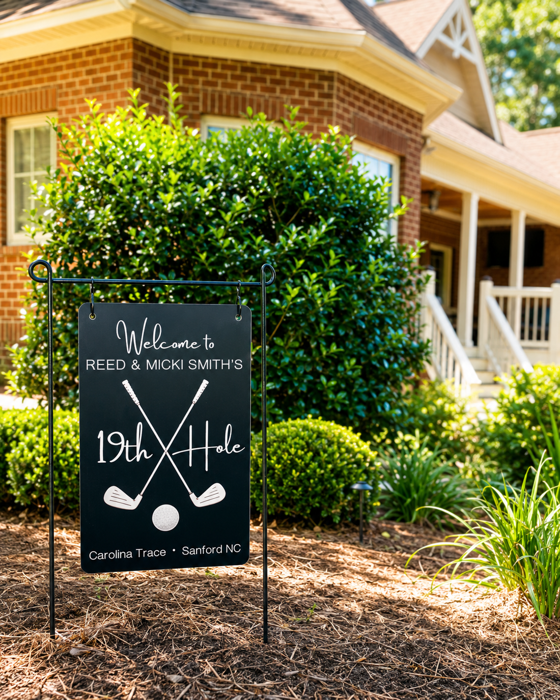 Custom 19th hole aluminum golf sign personalized with a family name